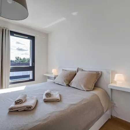 Modern In Bray-dune With Seaside View *